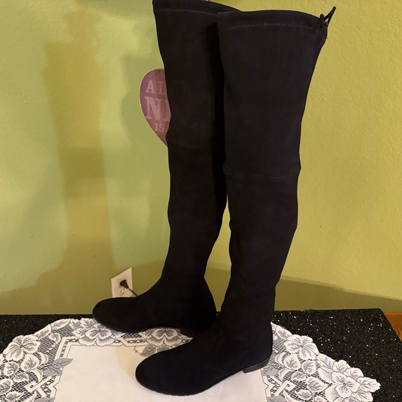 Stuart Weitzman Women's Black Over-the-Knee Boots - Picture 8 of 17
